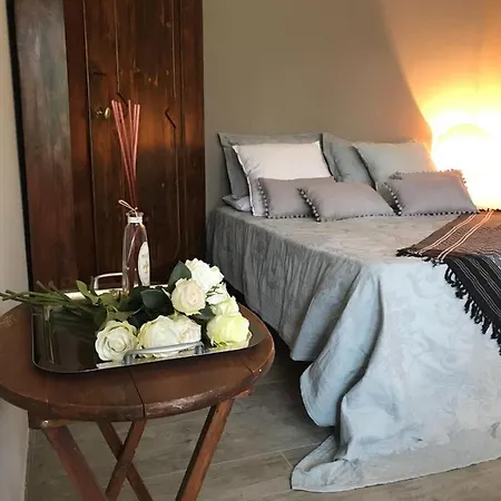 Romantic Big Terrace Apartment