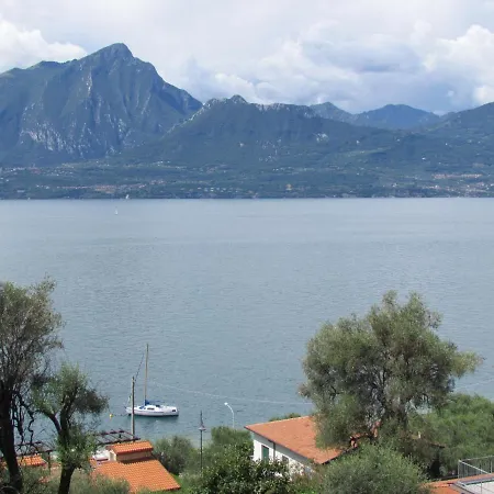 Apartment Romantic Big Terrace Torri Del Benaco