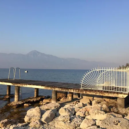 Apartment Romantic Big Terrace Torri Del Benaco