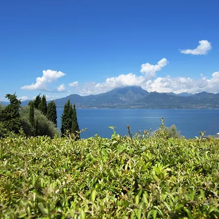 Apartament La Mignon Romantic Torri Del Benaco